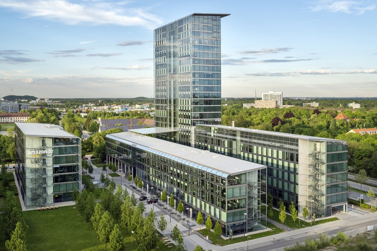 m.Pire München · Bayrische Hausbau · Murphy & Jahn Architekten · Foto: Rainer Viertlböck